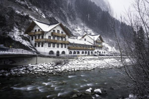 Hostel Chillertal